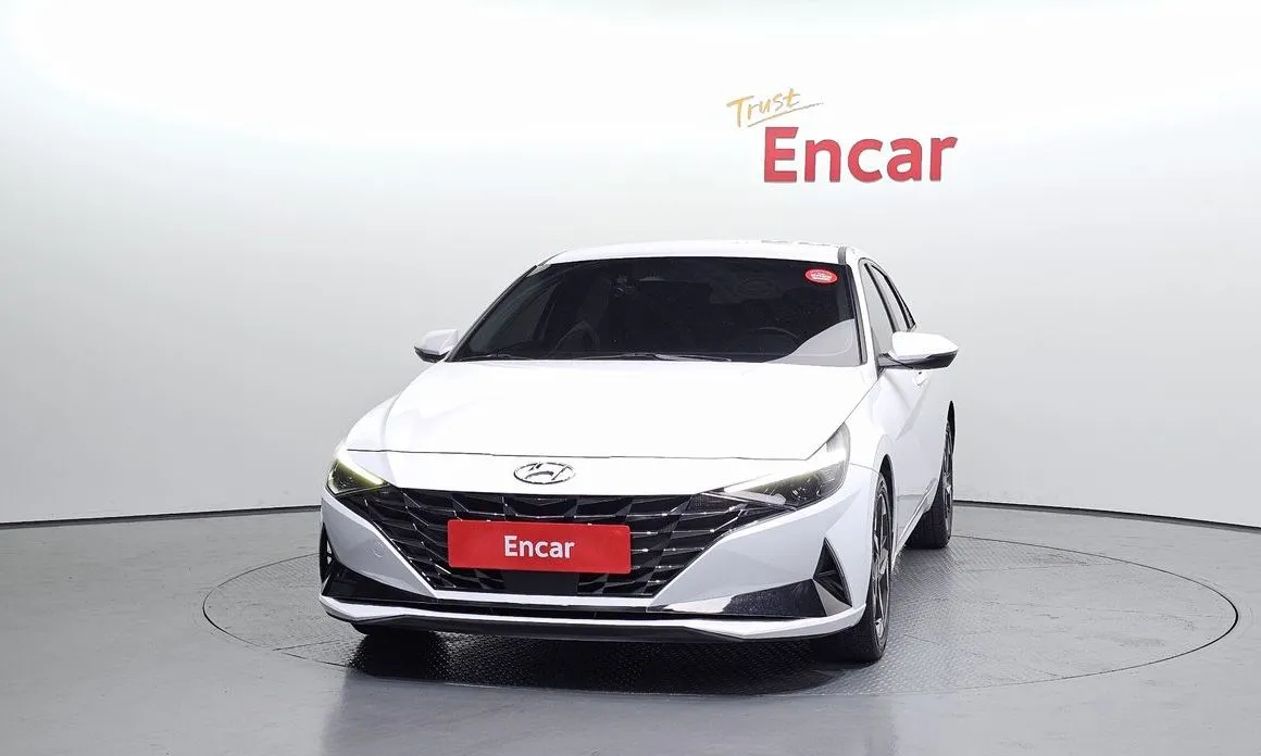 Hyundai AVANTE — фото 4