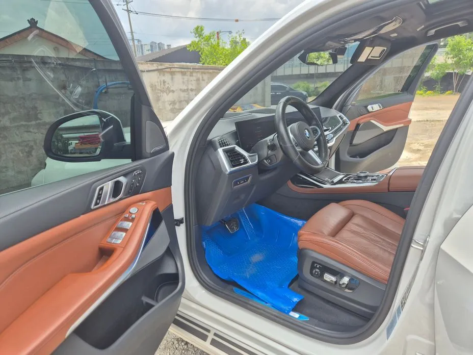 BMW X7 2024 из KR, фото 8
