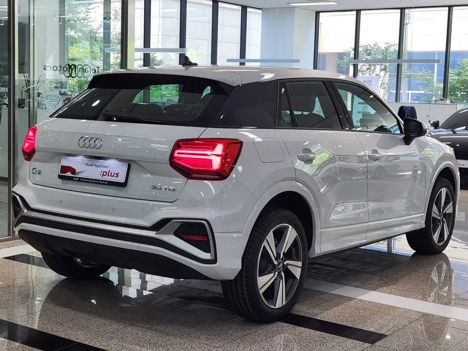 Audi Q2 — фото 10