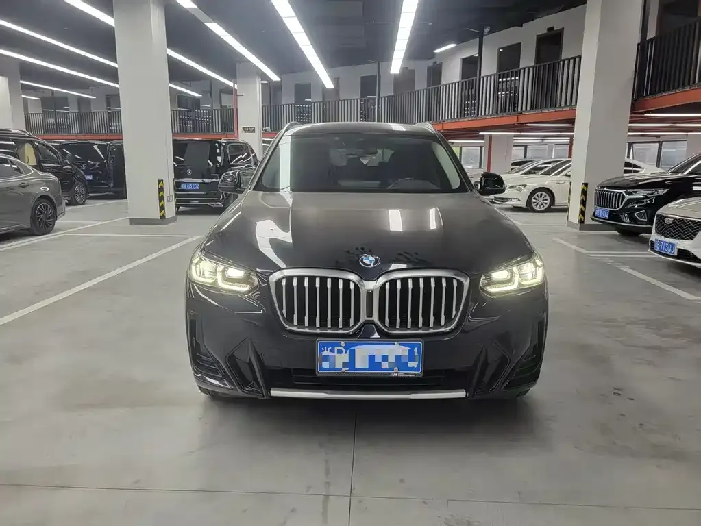 BMW X3 — фото 10