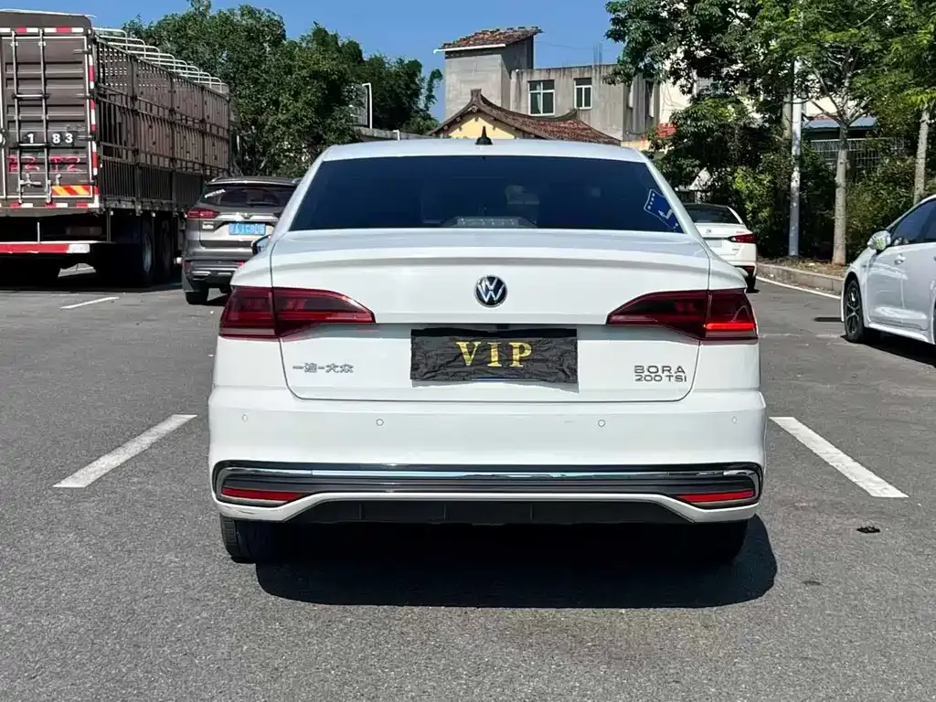 Volkswagen Bora 2023 из CN, фото 6