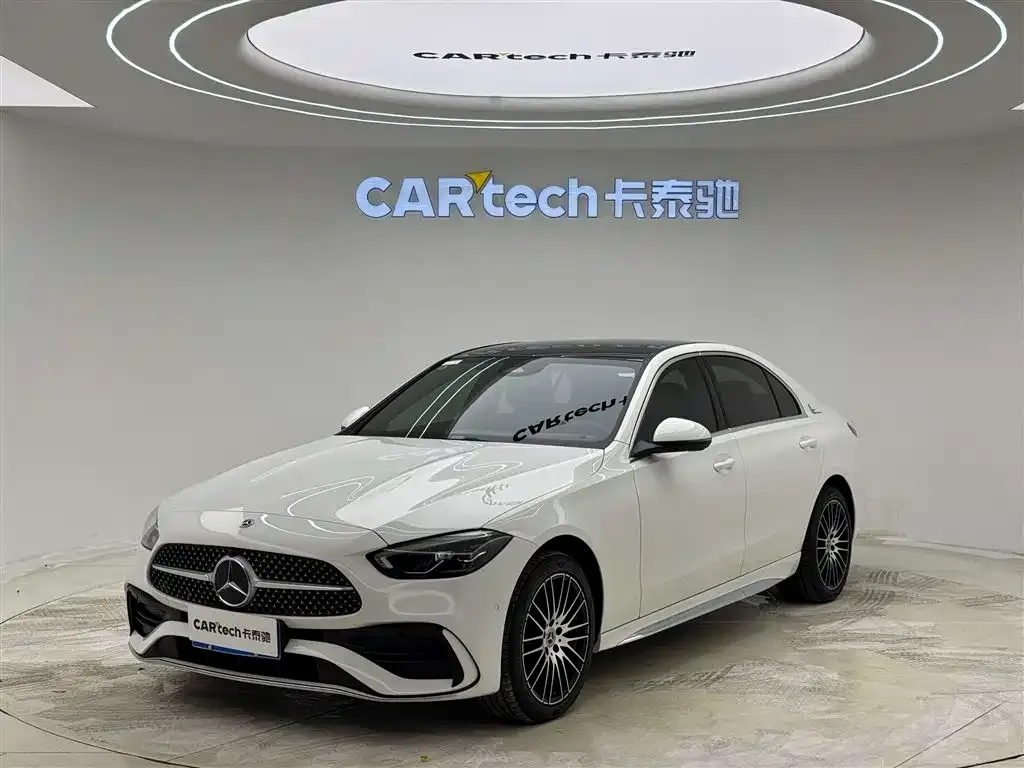 Mercedes-Benz C-Class — фото 1