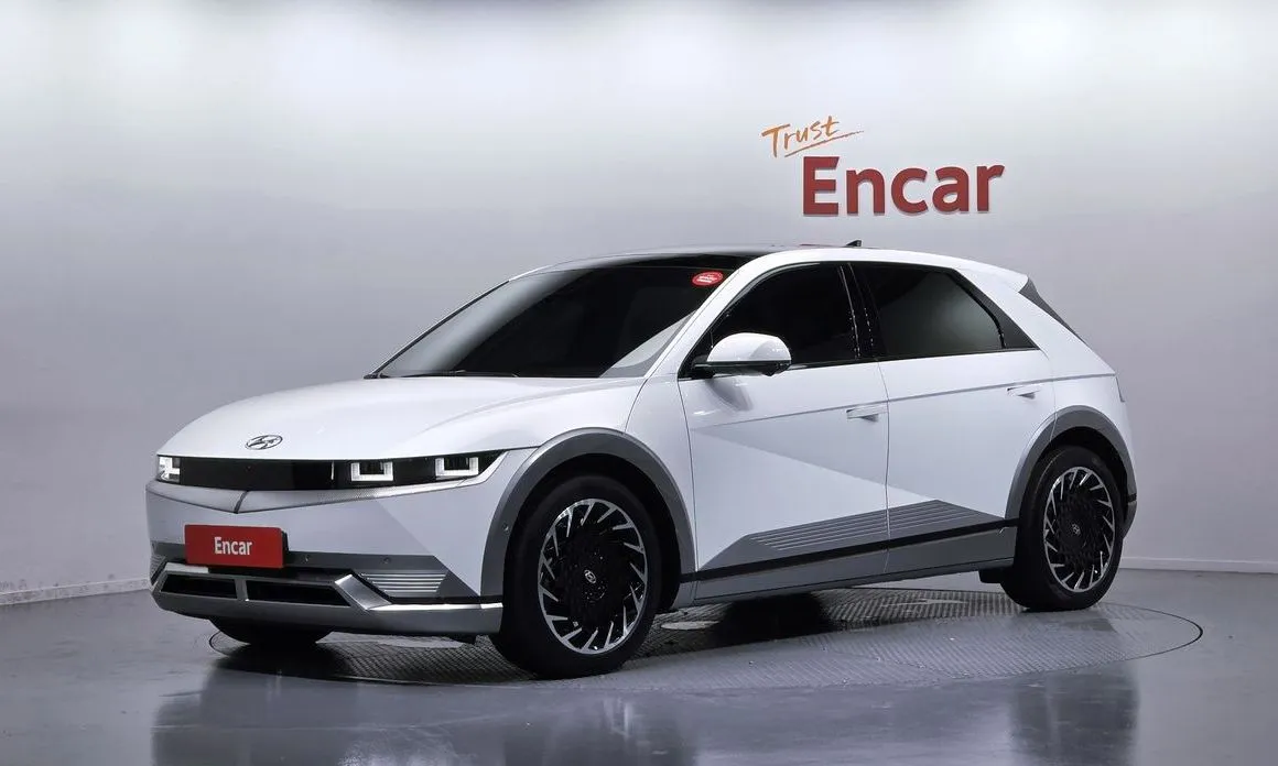 Hyundai Ioniq5 — фото 1