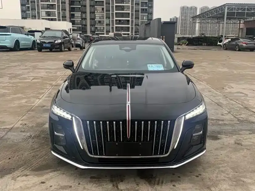 Hongqi H5 — фото 7