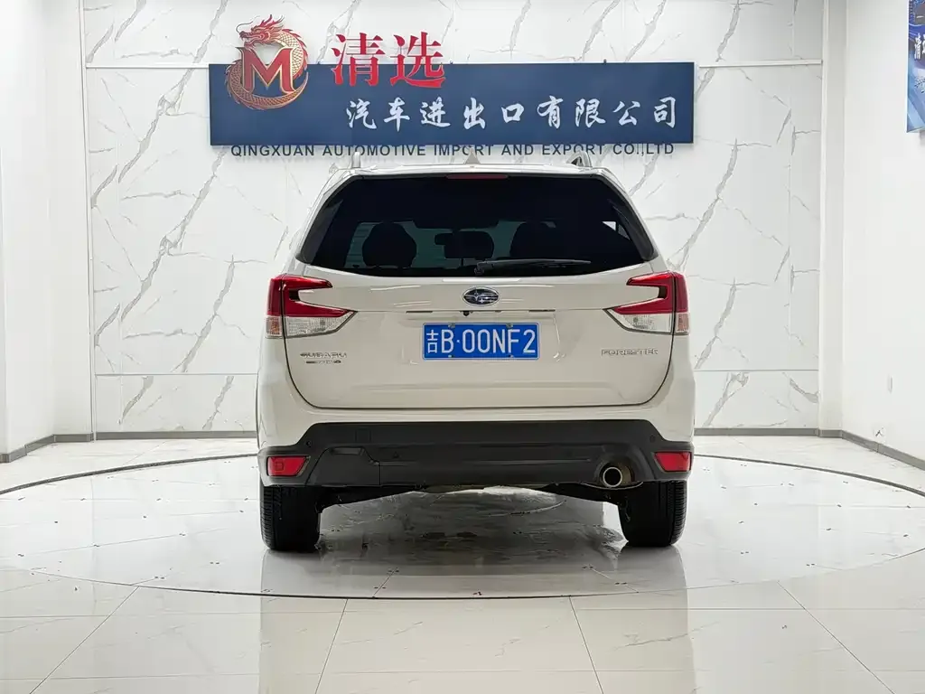 Subaru Forester 2022 из CN, фото 3