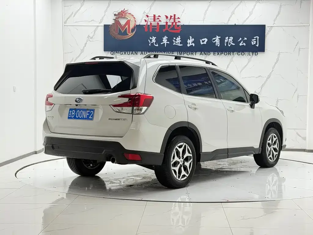 Subaru Forester 2022 из CN, фото 6