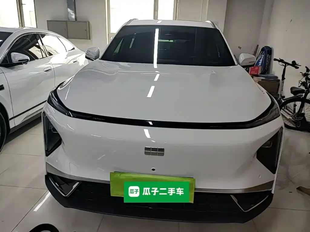 Geely Galaxy L7 — фото 3