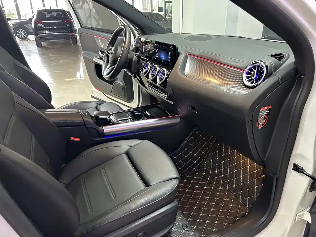 Mercedes-Benz GLA — фото 2