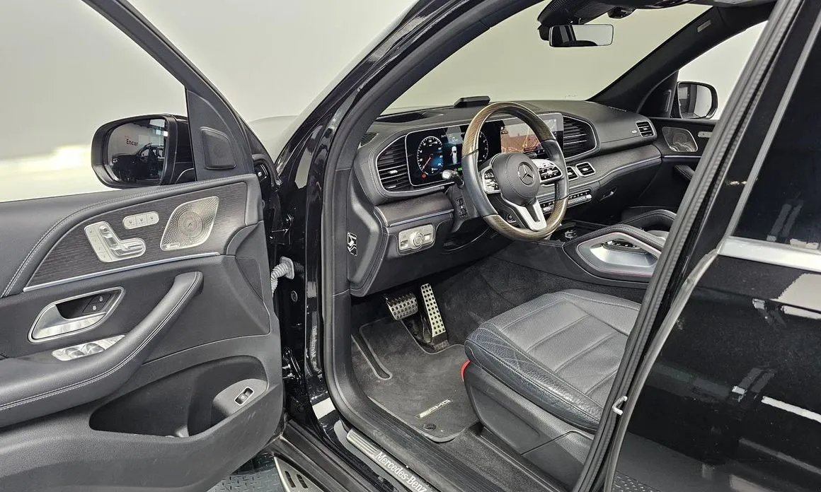 Mercedes-Benz GLS-Class — фото 10