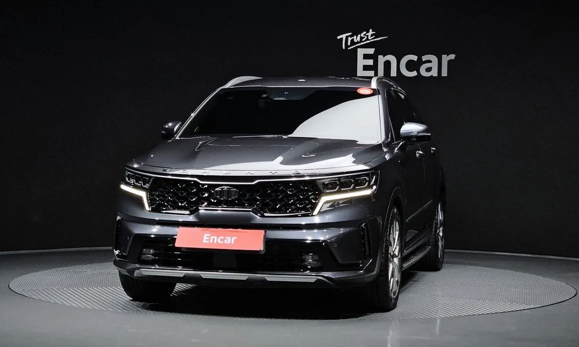 Kia Sorento — фото 7