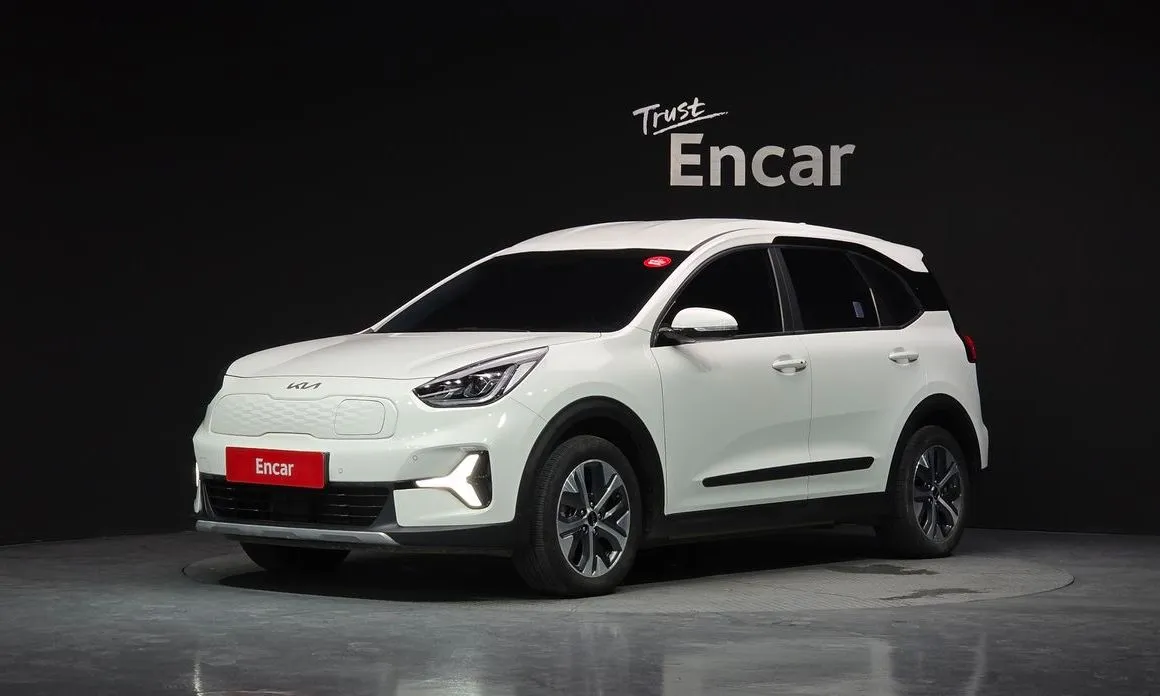 Kia Niro — фото 1