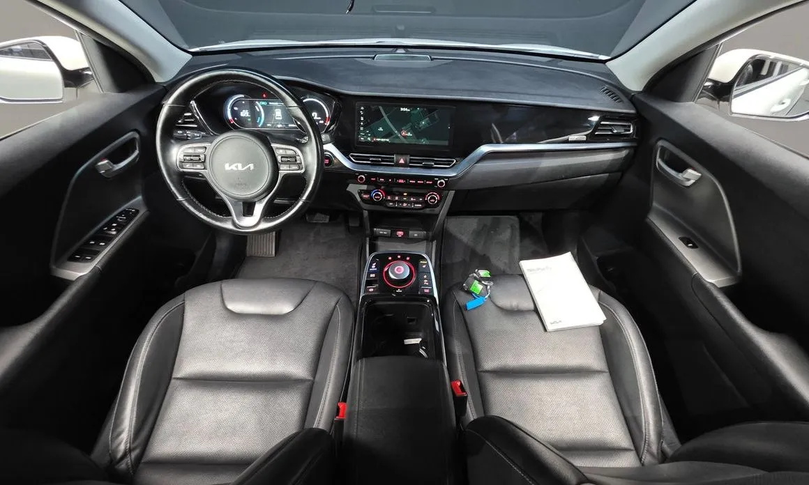 Kia Niro — фото 10