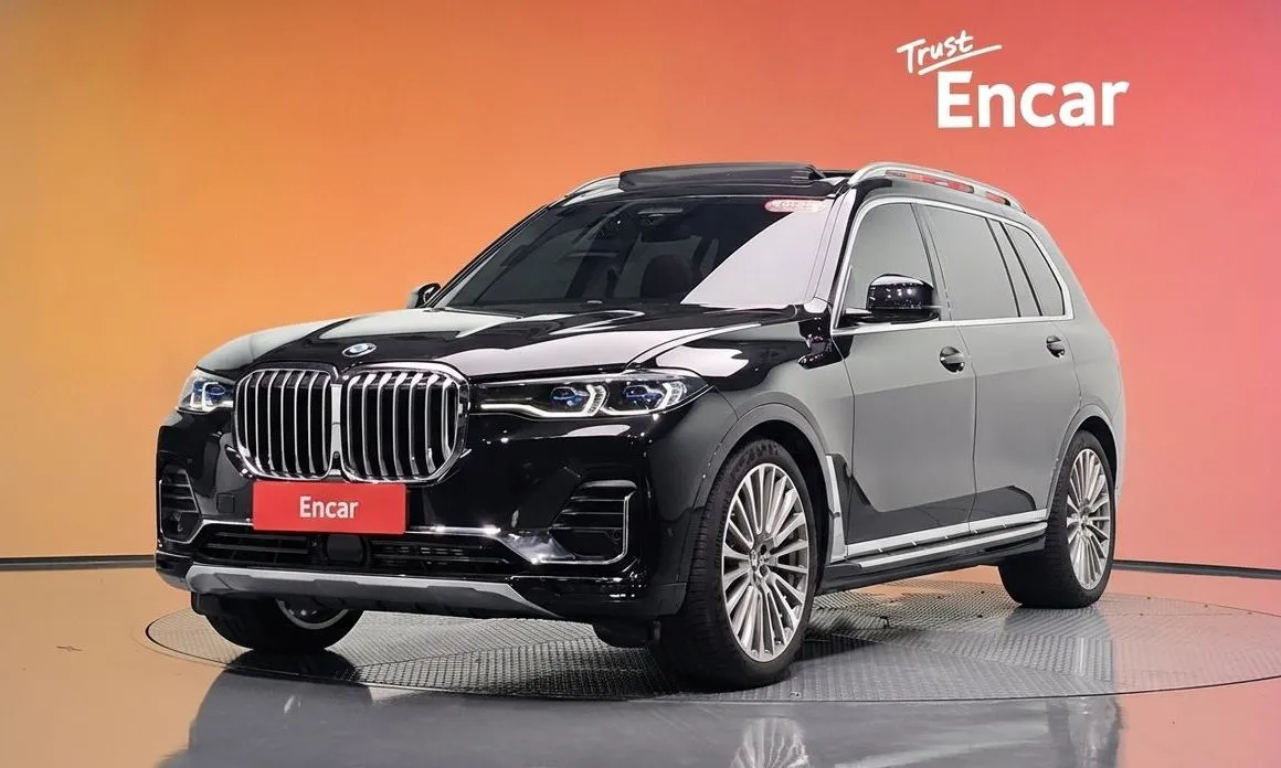 BMW X7 — фото 1