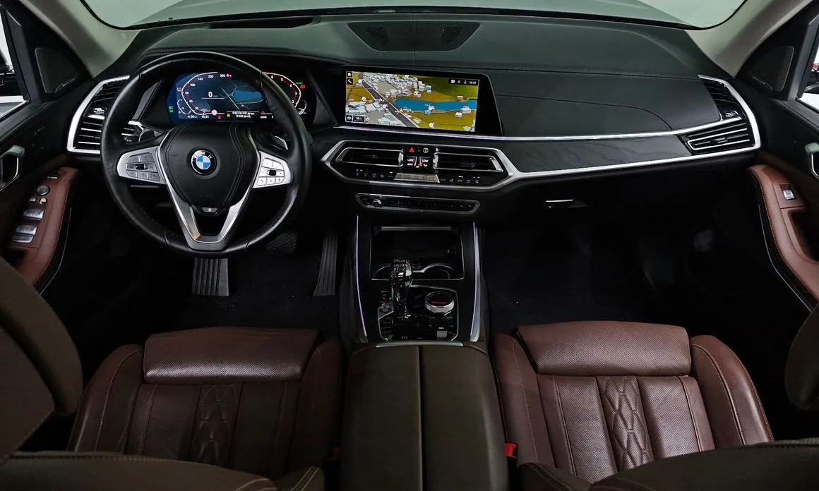 BMW X7 — фото 9