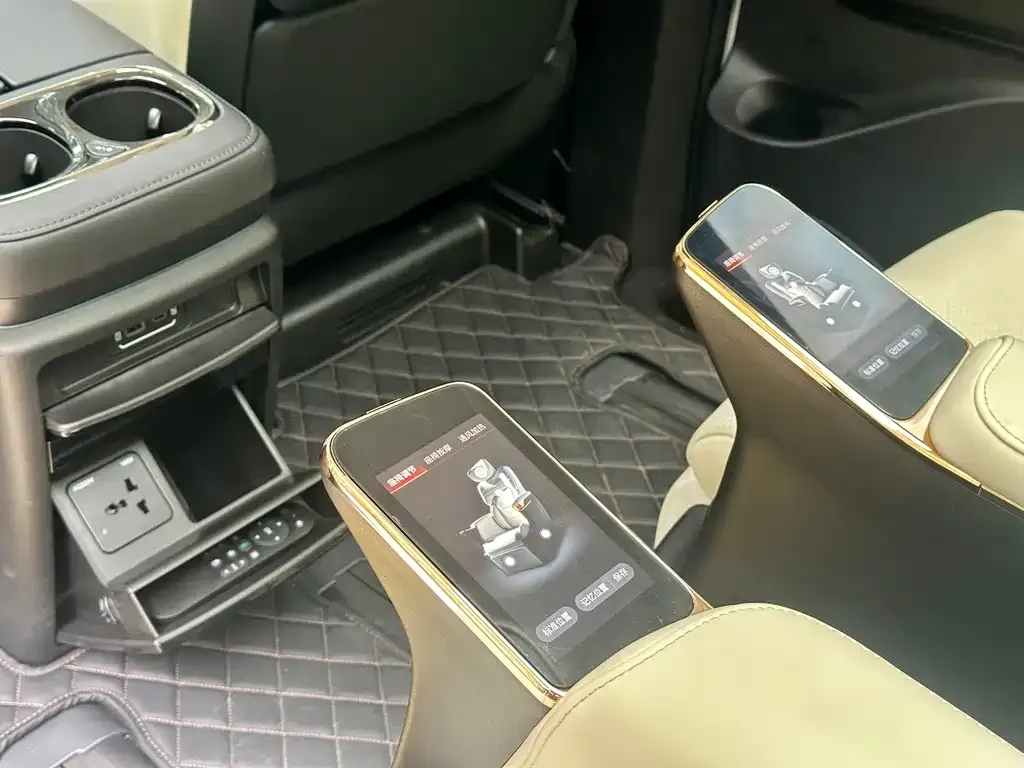 GAC Motor Trumpchi E9 — фото 4