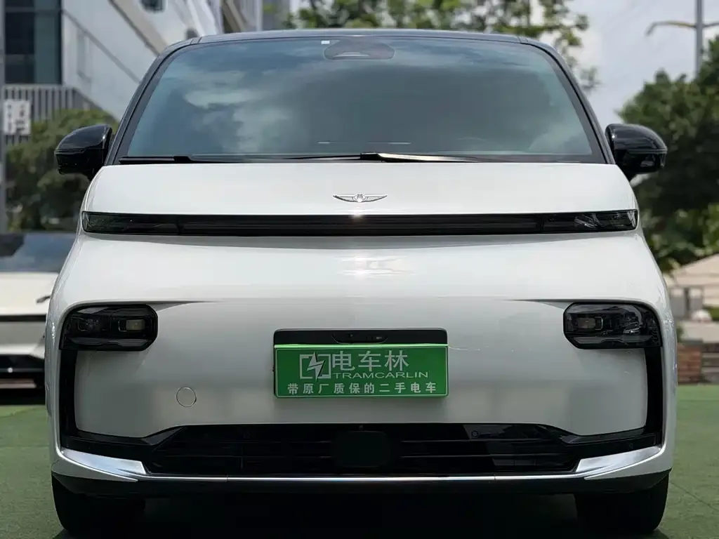Geely Yizhen L380 2024 из CN, фото 2