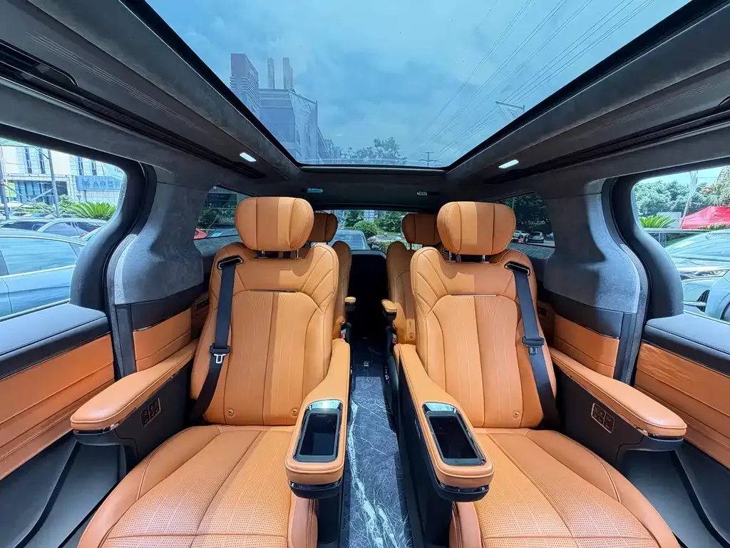 Geely Yizhen L380 2024 из CN, фото 8