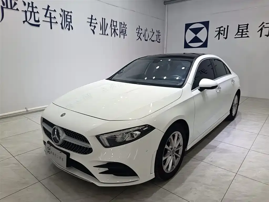 Mercedes-Benz A-Class — фото 1