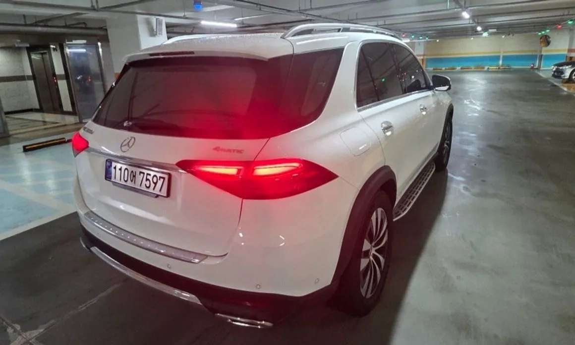 Mercedes-Benz GLE-Class — фото 4