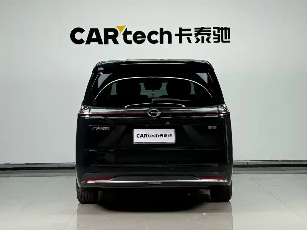 GAC Motor Trumpchi E8 — фото 2