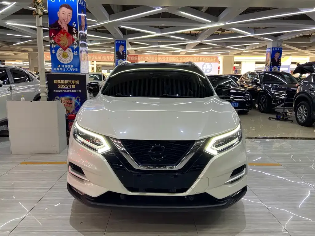 Nissan Qashqai — фото 3