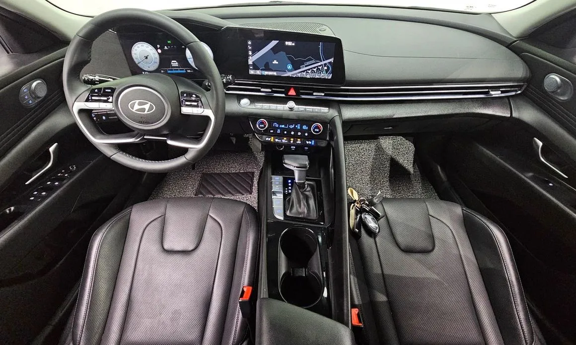 Hyundai AVANTE — фото 9
