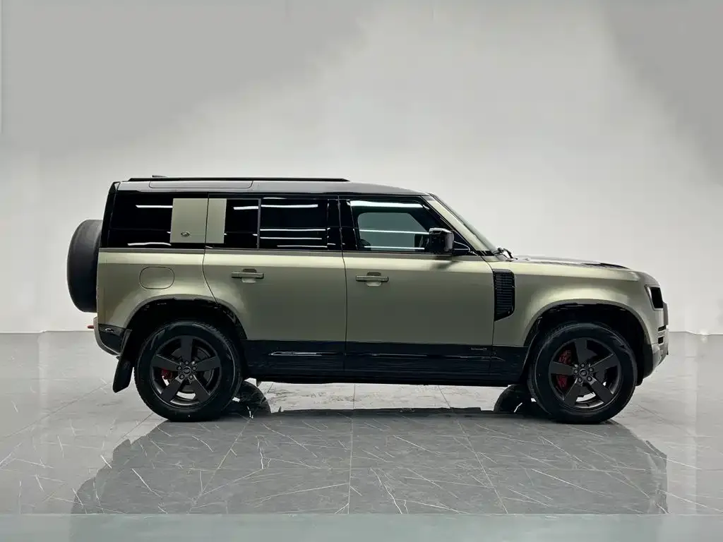 Land Rover Defender — фото 5