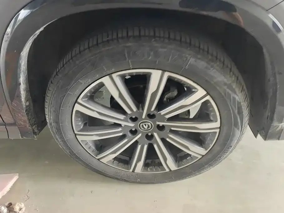 Changan CS75PLUS — фото 2
