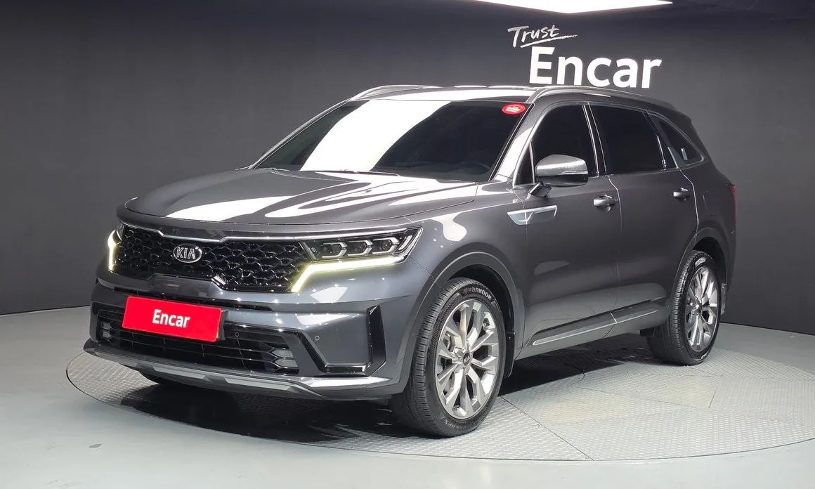 Kia Sorento — фото 1