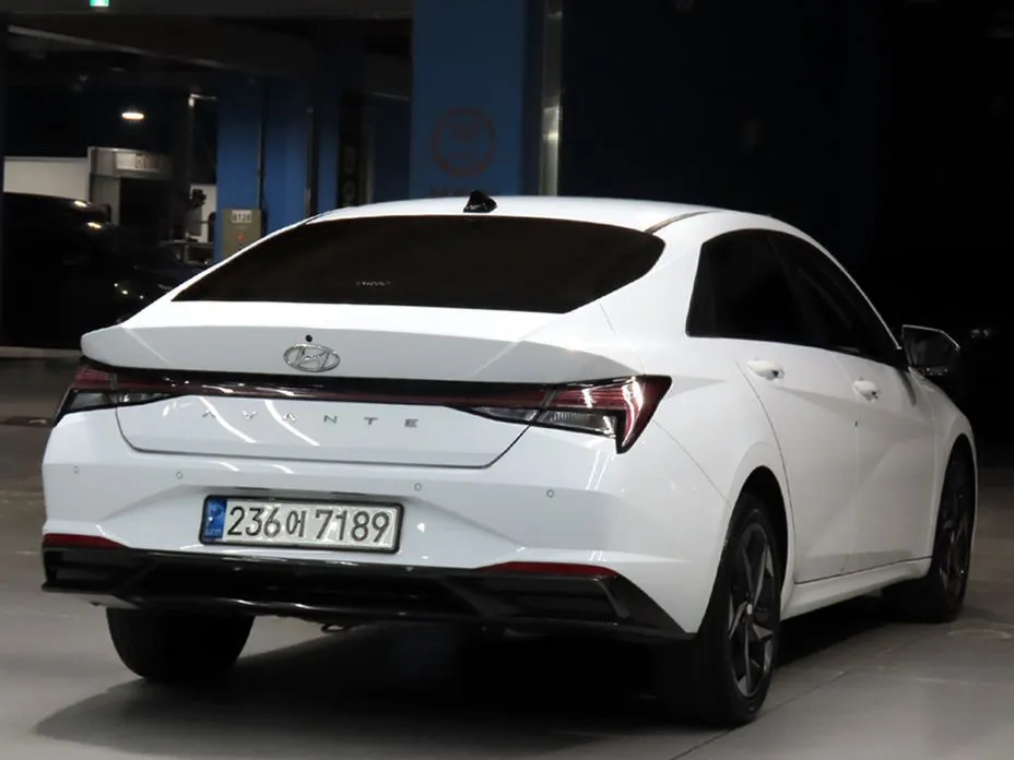 Hyundai AVANTE — фото 6