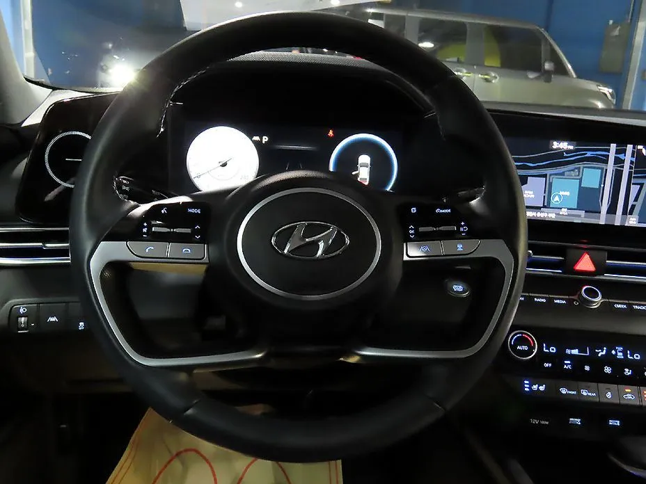 Hyundai AVANTE — фото 7
