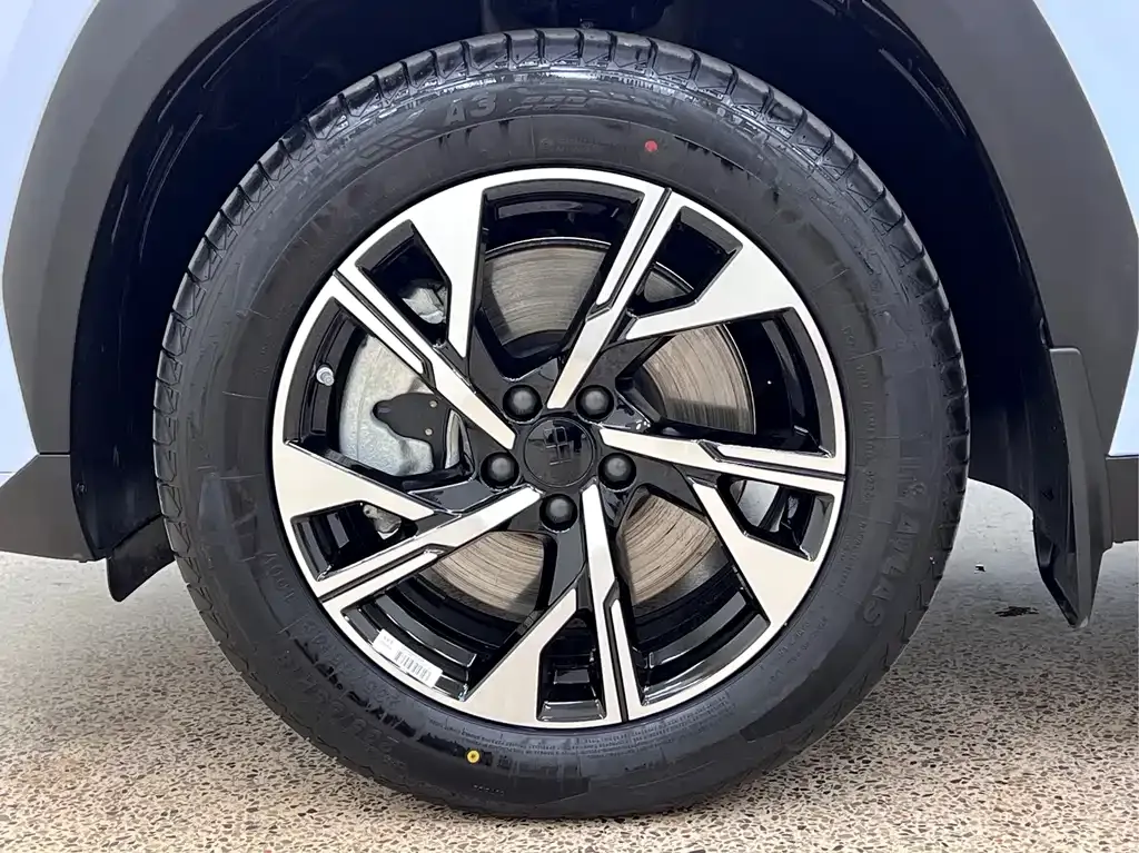 Geely Galaxy L7 2024 из CN, фото 10