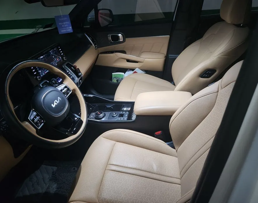 Kia Sorento — фото 10