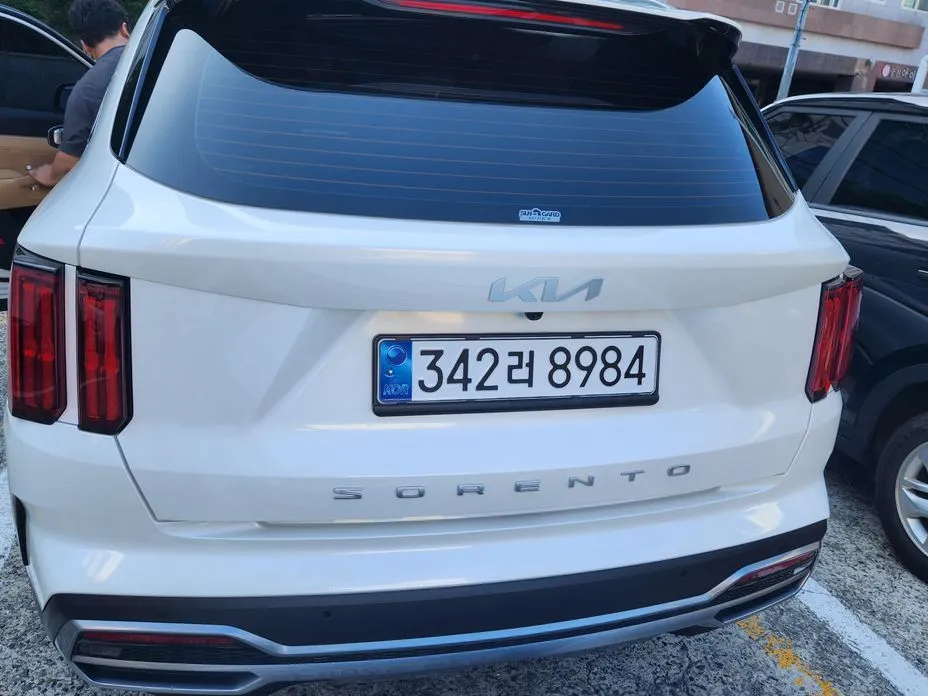 Kia Sorento — фото 5