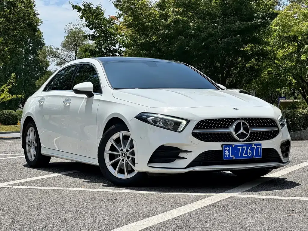 Mercedes-Benz A-Class — фото 1