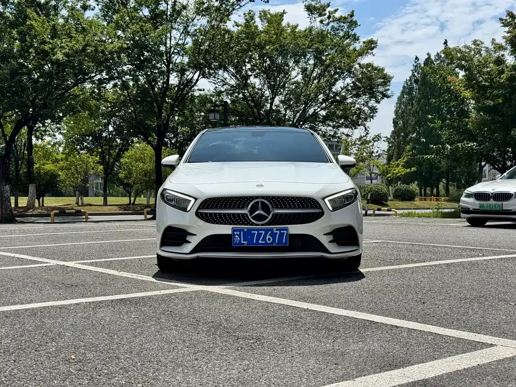 Mercedes-Benz A-Class — фото 9