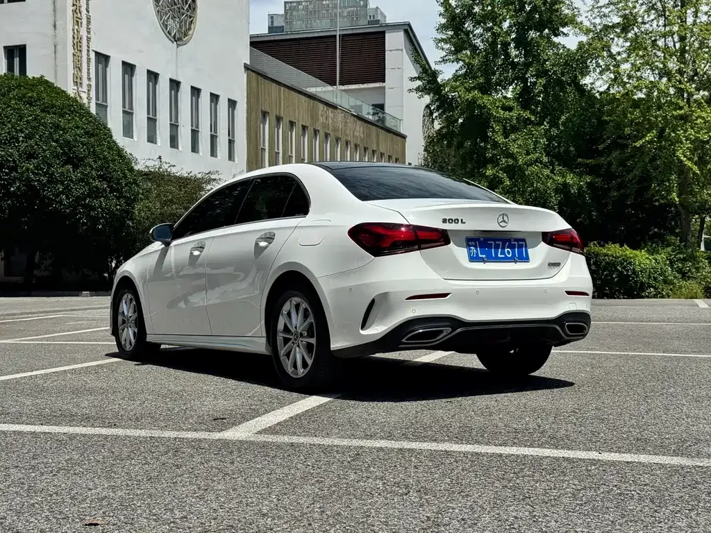 Mercedes-Benz A-Class — фото 2