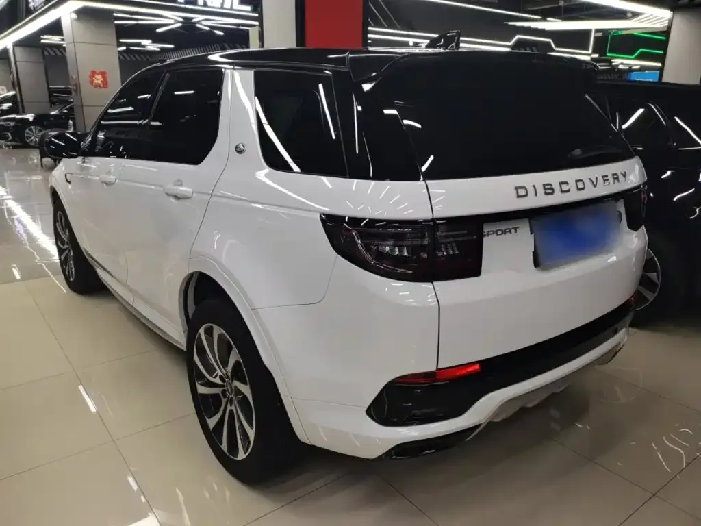 Land Rover Discovery Sport — фото 2
