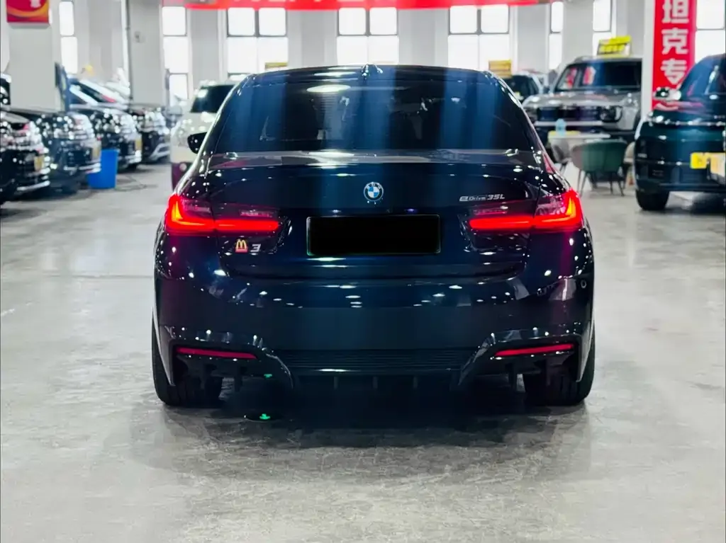BMW i3 — фото 8