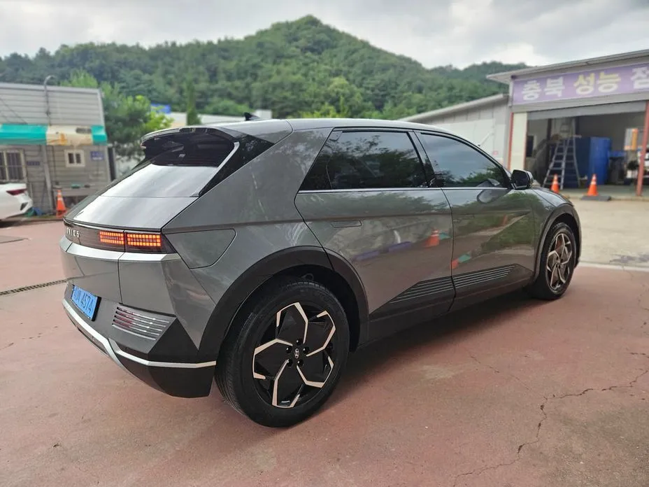 Hyundai Ioniq5 — фото 2