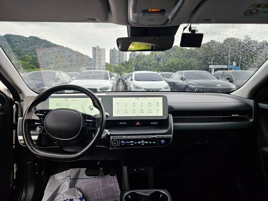 Hyundai Ioniq5 — фото 6