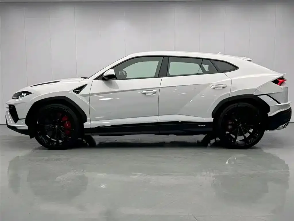 Lamborghini Urus — фото 2