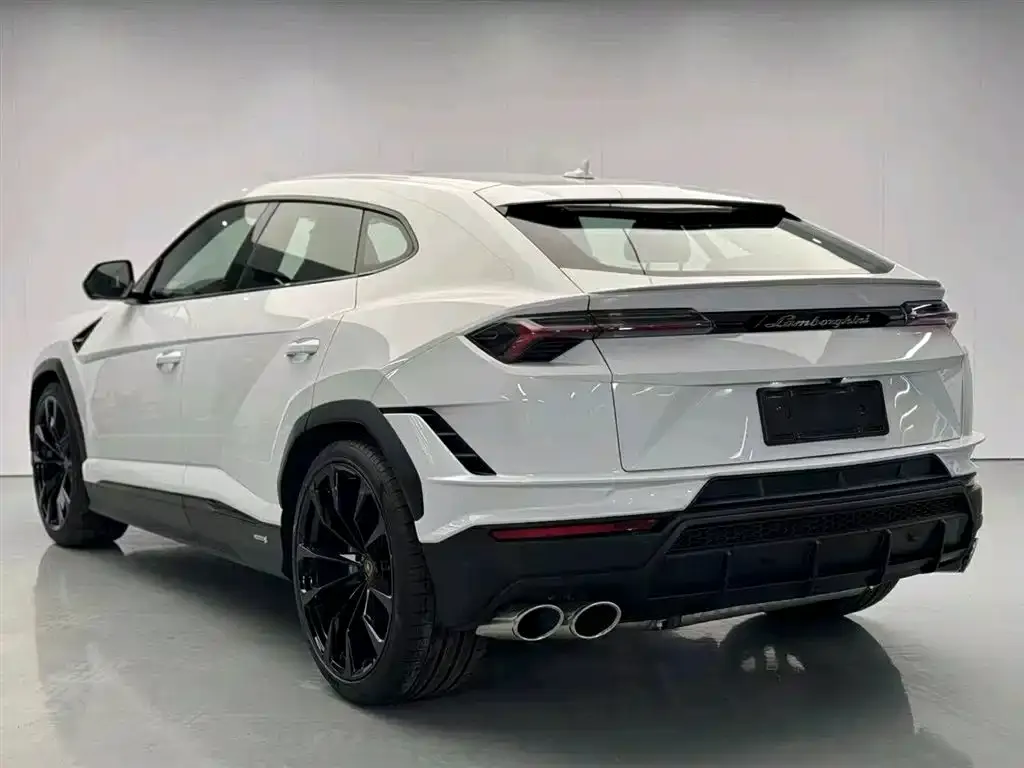 Lamborghini Urus — фото 5