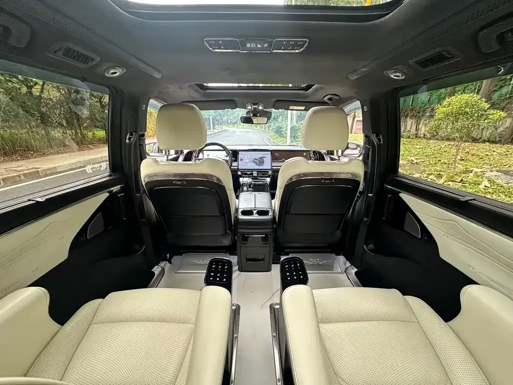 GAC Motor Trumpchi M8 — фото 9