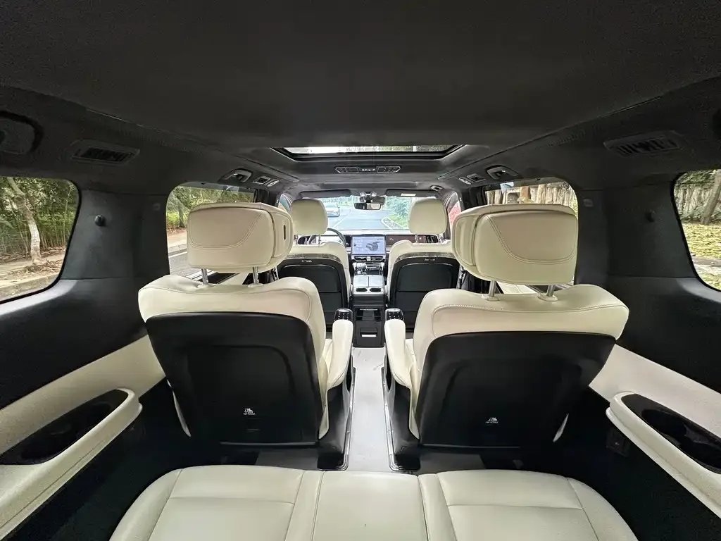 GAC Motor Trumpchi M8 — фото 2