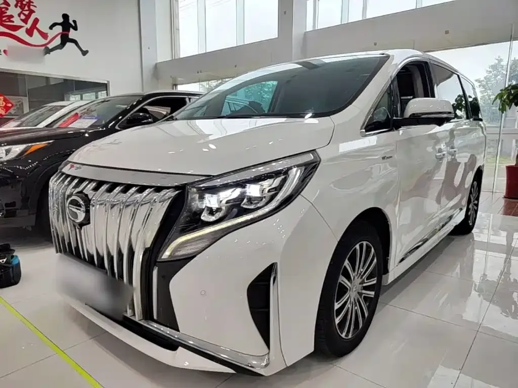 GAC Motor Trumpchi M8 — фото 8