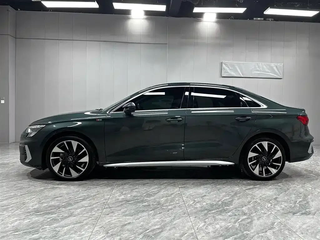 Audi A3 — фото 10