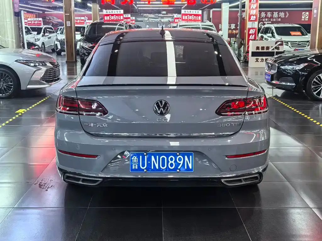 Volkswagen CC — фото 10