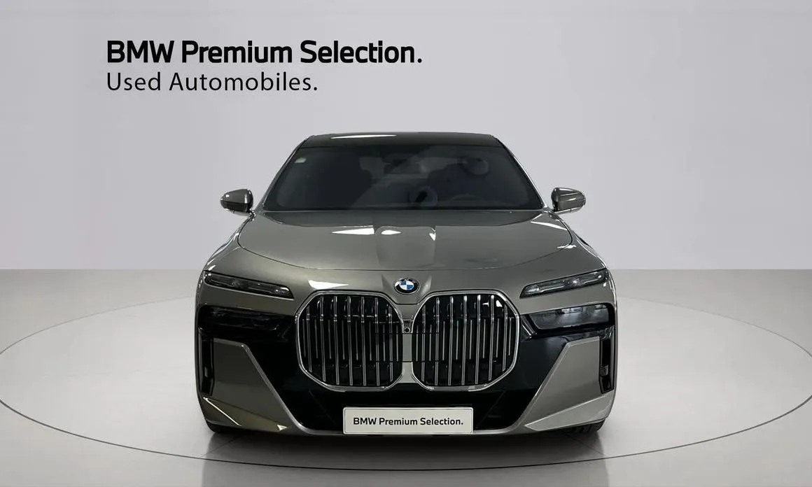 BMW 7-Series 2026 из KR, фото 9