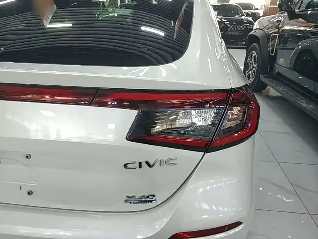 Honda Civic — фото 4